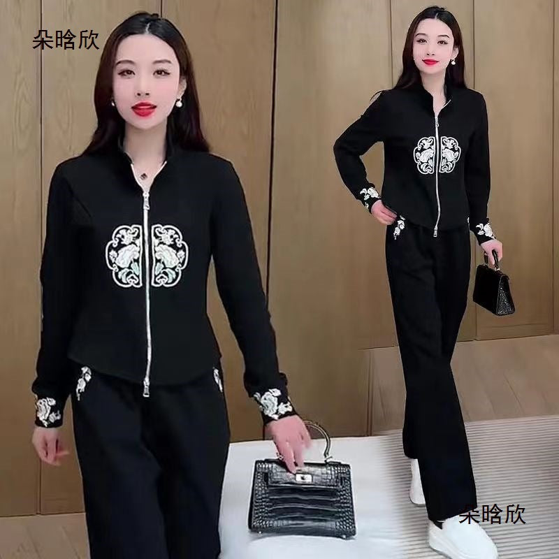 Nuevo conjunto deportivo de estilo chino para mujer: chaqueta con cremallera de lujo y pantalón informal de dos piezas.
