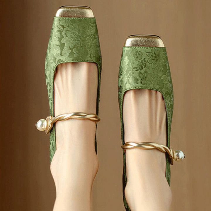 Chinese Style Suzhou Embroidered Chunky Heels – Square-Toe High Heels for 2024
