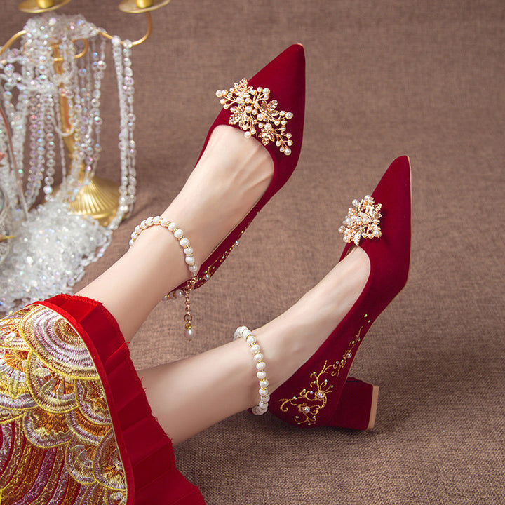 Pointed thick heel wedding shoes 2024 new Chinese style Xiuhe toast dress wine red bride wedding shoes female pregnant woman