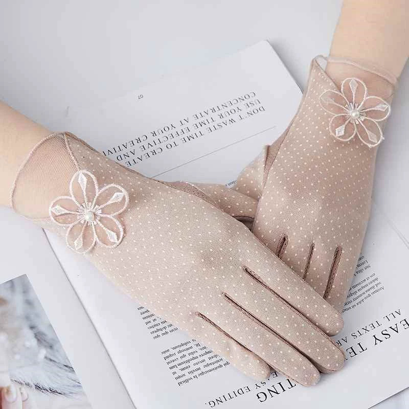 Guantes de moda de estilo chino, de verano, de encaje fino para mujer, con protección UV, para ciclismo al aire libre, compatibles con pantallas táctiles, transpirables, para conducir.