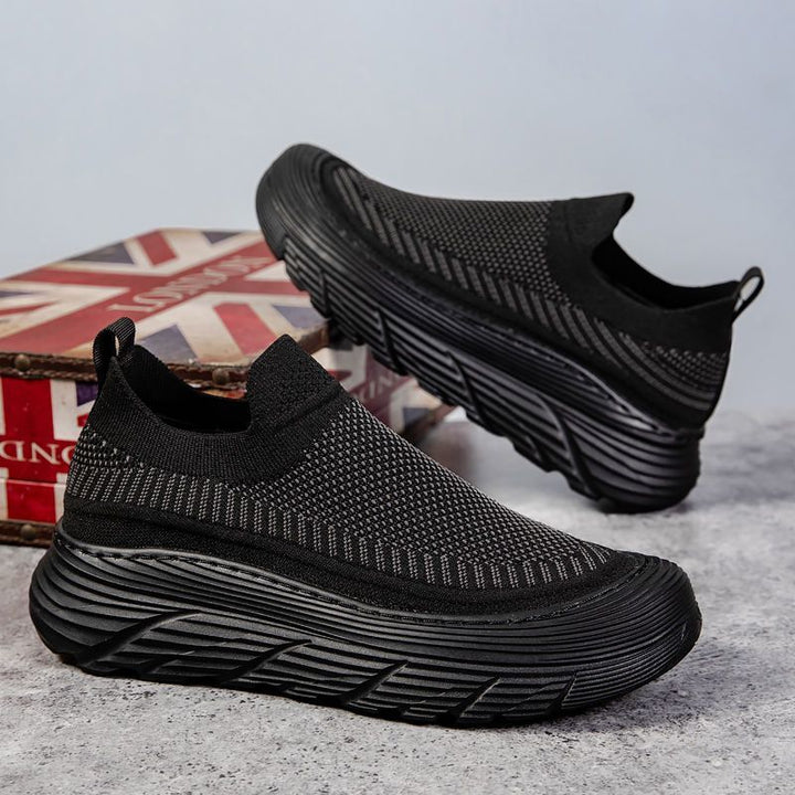 Zapatos de hombre de tendencia nacional, otoño 2024, nuevos zapatos deportivos casuales de suela gruesa transpirables de caña alta para jóvenes, zapatos de moda para papá para hombre