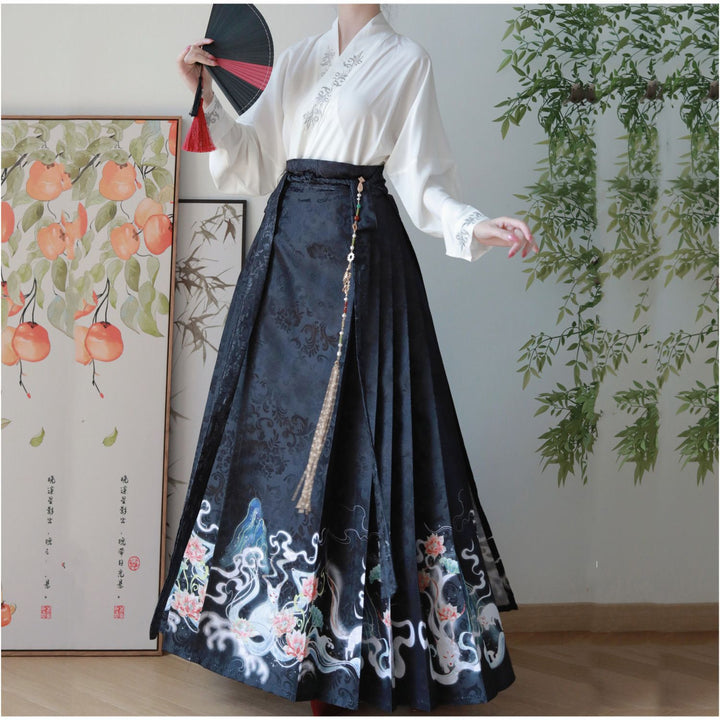 Nuevo Hanfu oriental original de la dinastía Ming: "Zorro Lunar y Loto Floreciente" con mangas planas y falda Ma Mian para mujer, uso diario.