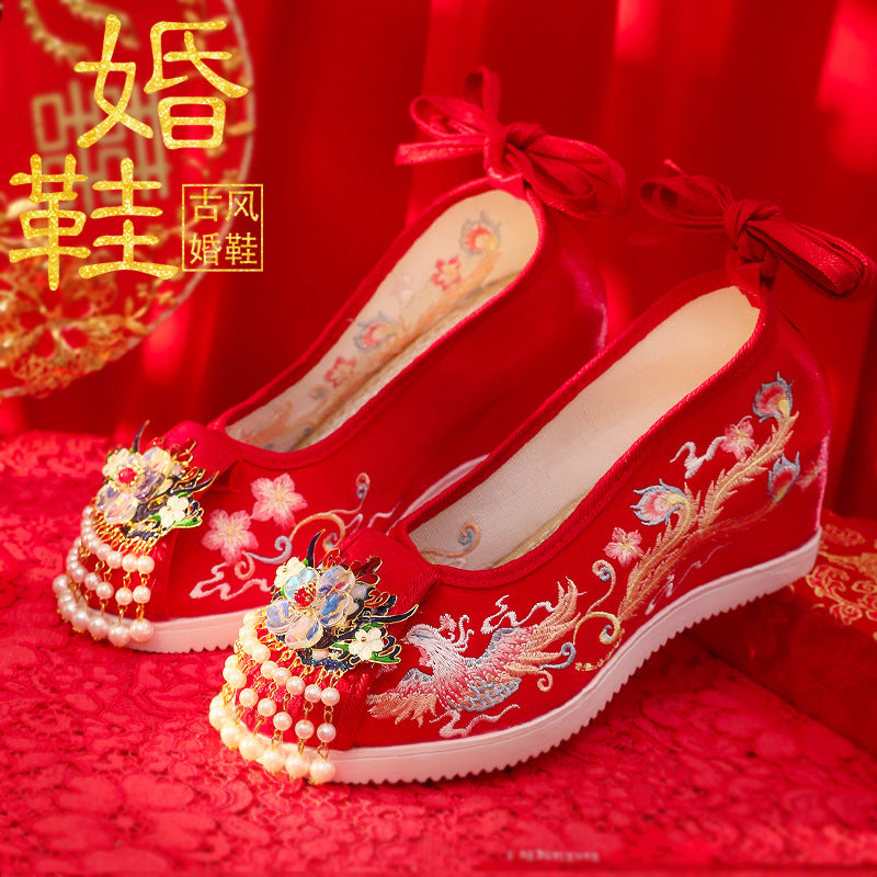 Original Ming-Style Chinese Embroidered Wedding Shoes with Tassels – Red Bridal Shoes