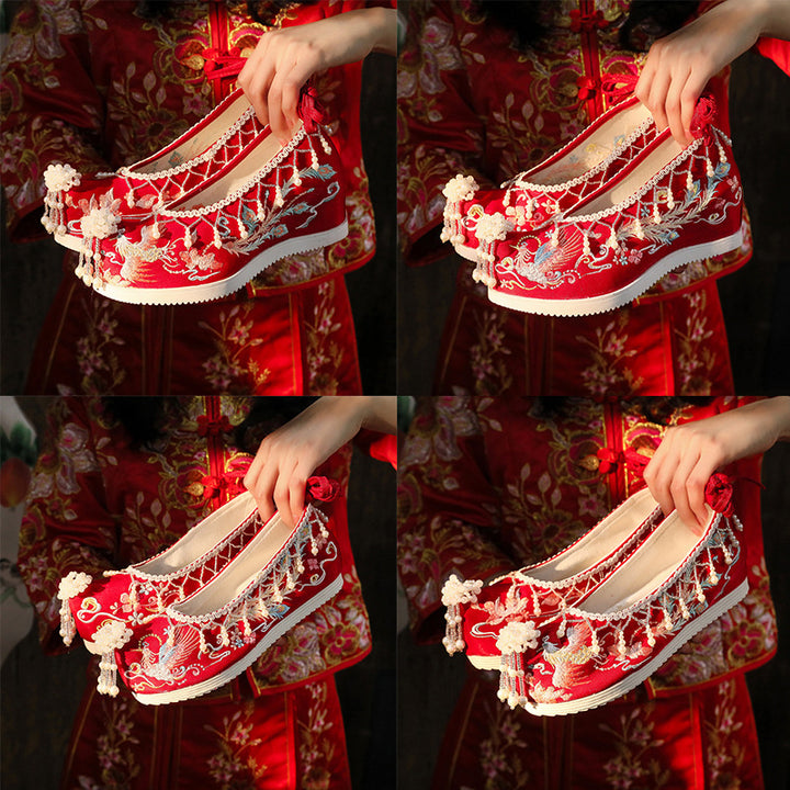 2024 Spring New Beaded Xiuhe Wedding Shoes – Tassel Embroidered Ancient Style Hanfu Bridal Shoes