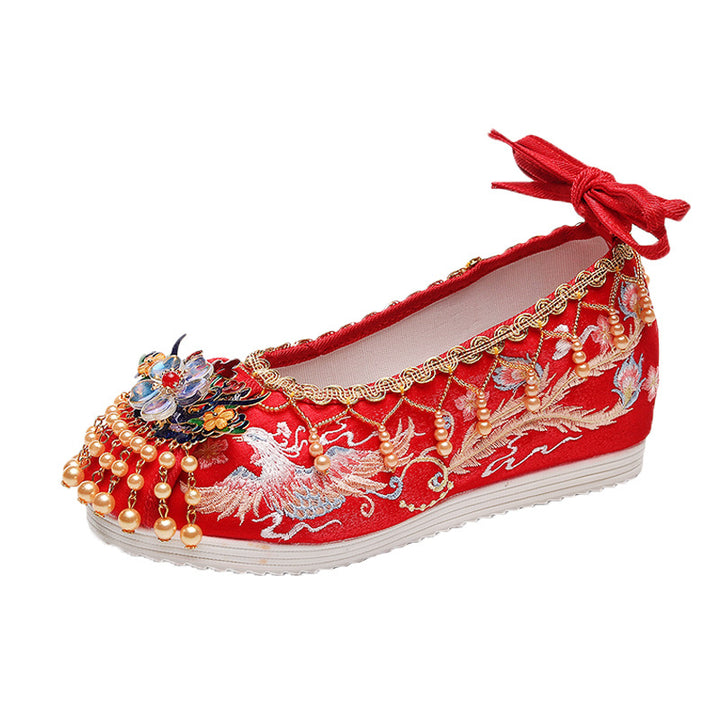Original Ming-Style Chinese Embroidered Wedding Shoes with Tassels – Red Bridal Shoes