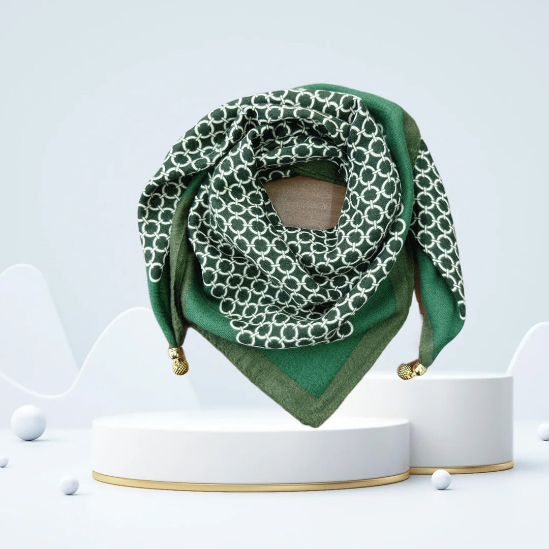 Vintage Print Magnetic Buckle Triangle Scarf – Elegant Lightweight Neck Scarf
