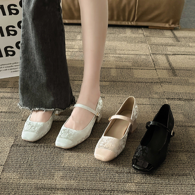 Nuevos zapatos Mary Jane de estilo chino para mujer: Qipao de primavera con tacón grueso, tacón medio, punta cuadrada y elegante diseño de falda Ma Mian.