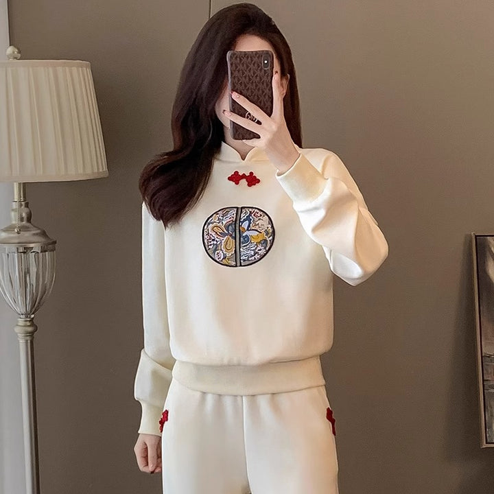 2024 Spring New Retro Chinese Style Sportswear Set for Women – Stylish & Youthful Hoodie & Wide-Legged Pants Two-Piece Set