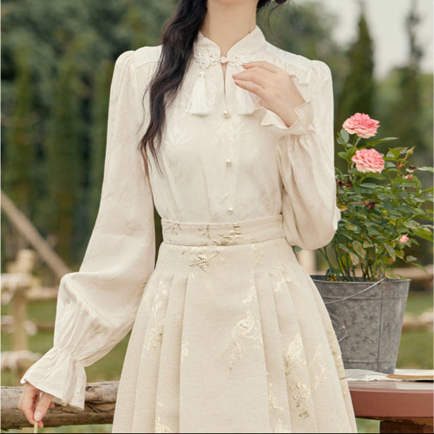 Modern Chinese-Style Autumn Outfit | Women's Blouse & Horse-Face Skirt Set | Daily Wear Hanfu-Inspired Two-Piece
