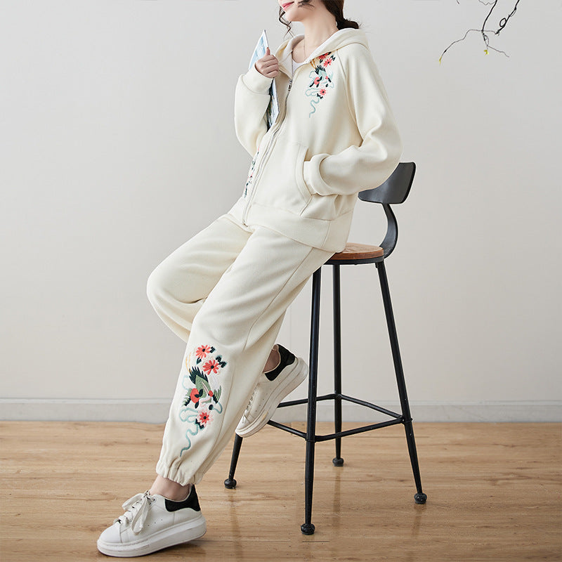 Conjunto étnico invernal de talla grande, de alta calidad y antiedad: sudadera bordada de tendencia nacional y pantalones largos holgados.