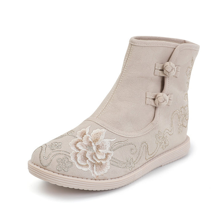 Discounted boots! No refunds! Taiwan Art Old Beijing embroidered shoes cloth shoes ethnic style Chinese clothing Zen tea