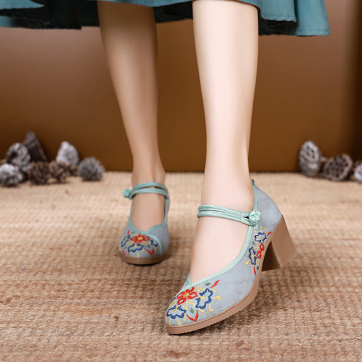 2024 New Spring & Autumn High Heel Embroidered Platform Shoes – Traditional Chinese Style, Ethnic Floral Design, Women's Costume Shoes