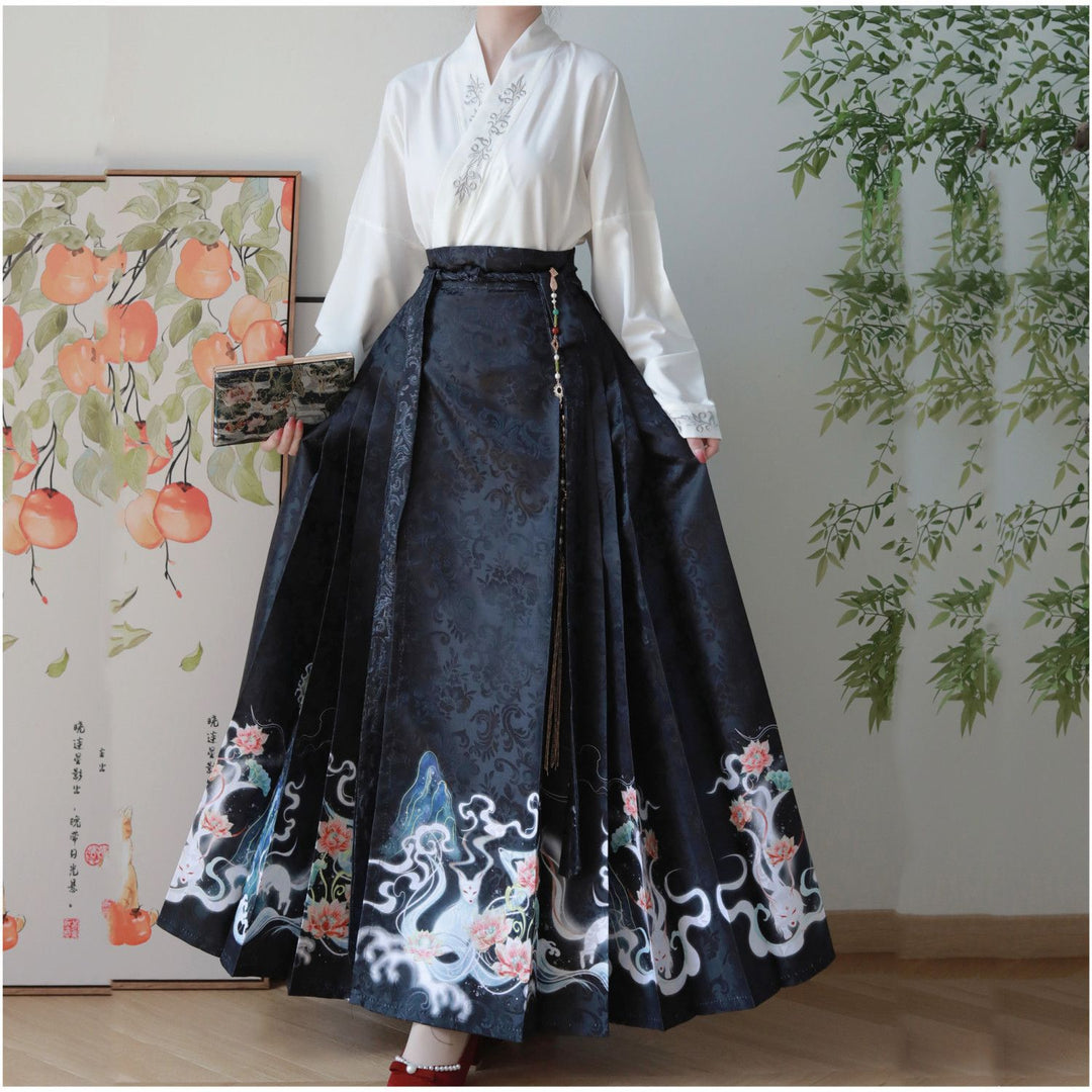 Nuevo Hanfu oriental original de la dinastía Ming: "Zorro Lunar y Loto Floreciente" con mangas planas y falda Ma Mian para mujer, uso diario.