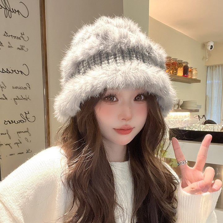 Gorro de pescador de punto de piel de conejo para mujer: protección auditiva para otoño e invierno, hilo de punto cálido, gorro de felpa con cabeza de león de tendencia nacional.
