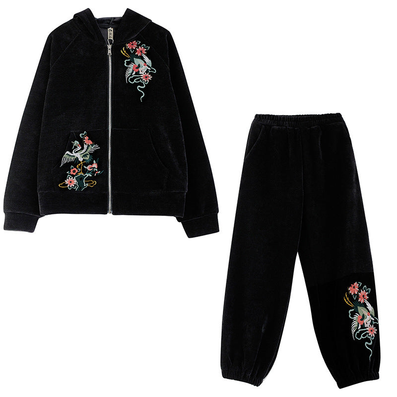 Conjunto étnico invernal de talla grande, de alta calidad y antiedad: sudadera bordada de tendencia nacional y pantalones largos holgados.