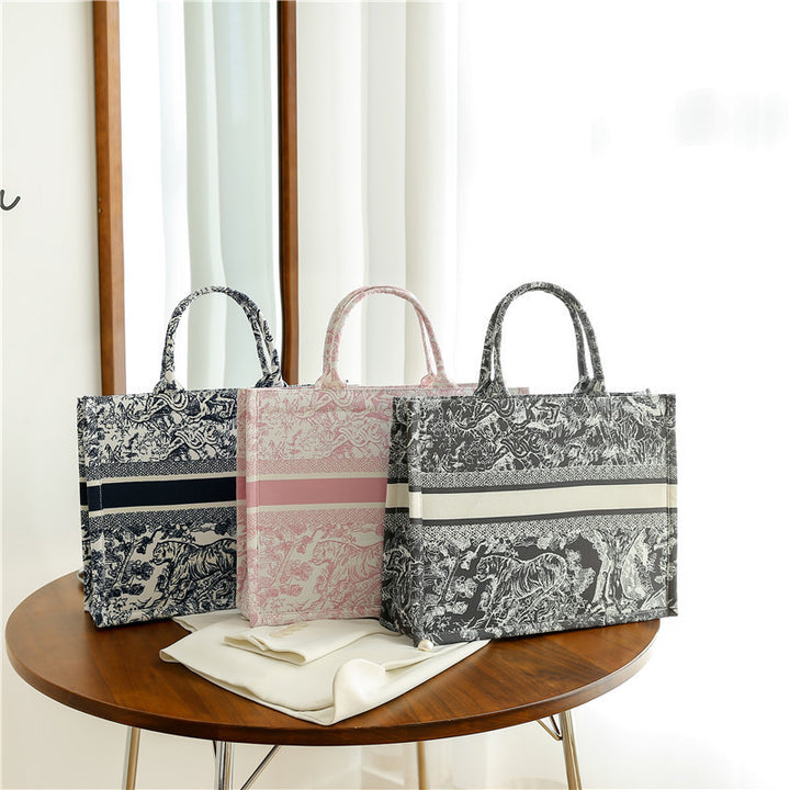 Embroidered Canvas Tiger Tote Bag – Chinese Style Handbag for Shopping and Commuting
