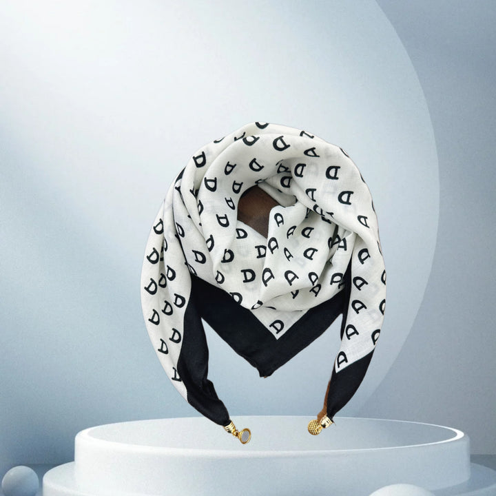 Vintage Print Magnetic Buckle Triangle Scarf – Elegant Lightweight Neck Scarf