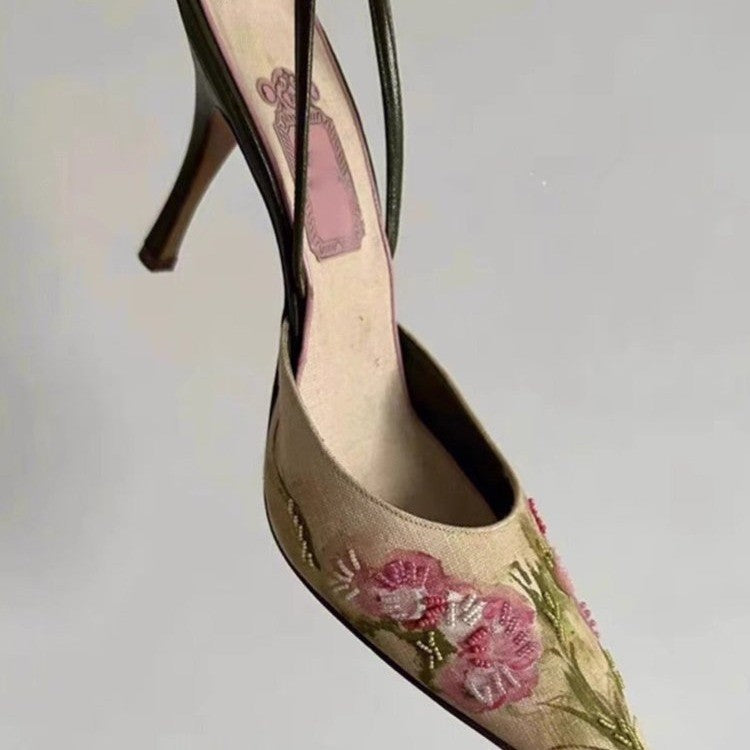 Sandalias de tacón alto con punta bordada y punta estrecha para mujer, zapatos sencillos de estilo chino con boca poco profunda y punta cerrada, para verano de 2024