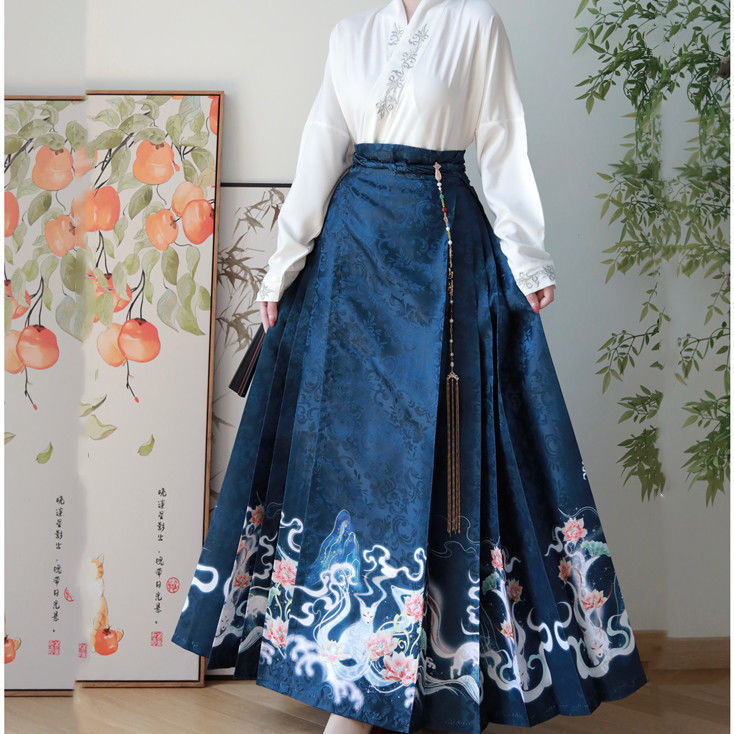 Nuevo Hanfu oriental original de la dinastía Ming: "Zorro Lunar y Loto Floreciente" con mangas planas y falda Ma Mian para mujer, uso diario.