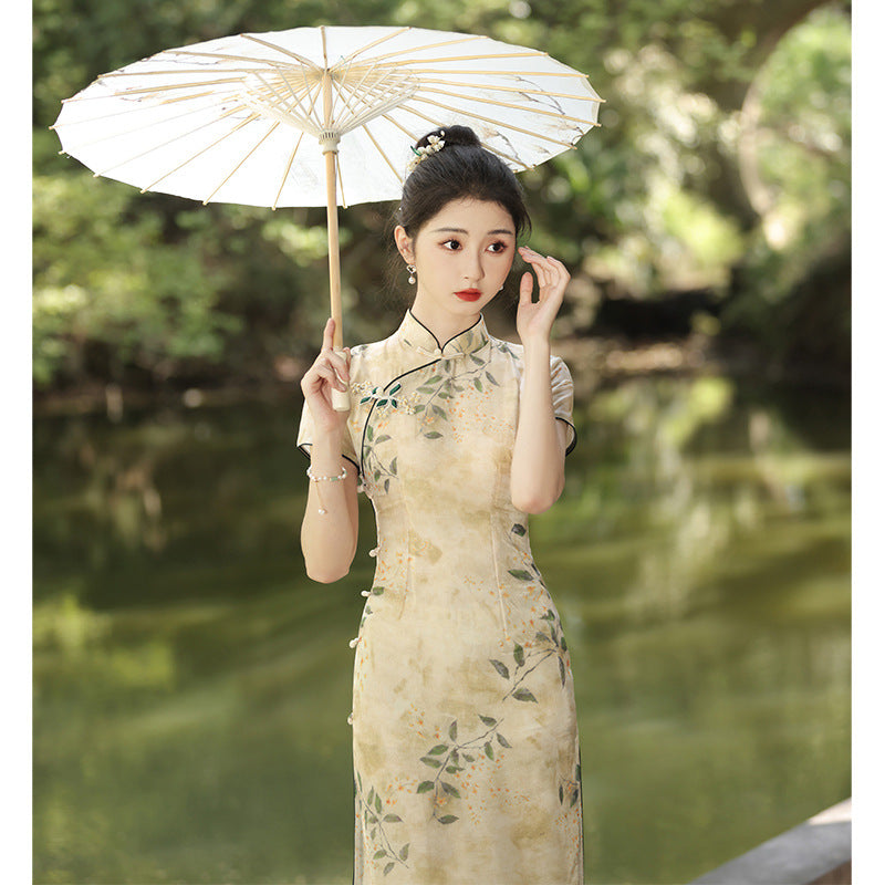 Cheongsam amarillo mejorado verano 2025 nuevo de alta gama para niñas jóvenes nuevo estilo chino estilo nacional enviar examen diario pequeño