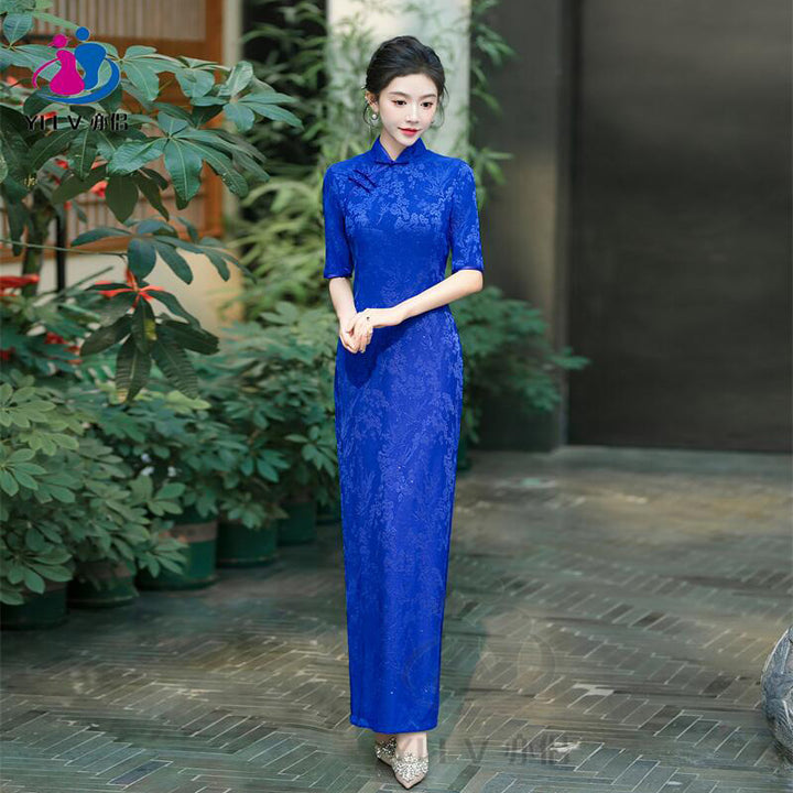 Nuevo cheongsam rojo 2025, vestido largo mejorado para desfiles y reuniones anuales, vestido para brindis, vestido de compromiso juvenil.
