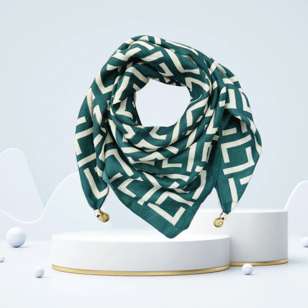 Vintage Print Magnetic Buckle Triangle Scarf – Elegant Lightweight Neck Scarf