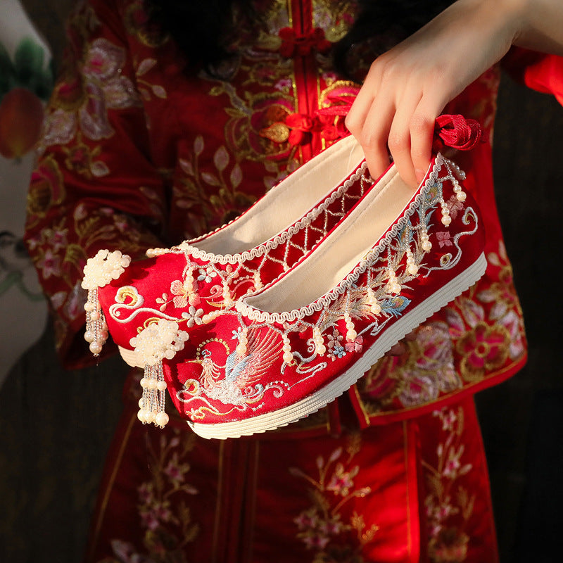 2024 Spring New Beaded Xiuhe Wedding Shoes – Tassel Embroidered Ancient Style Hanfu Bridal Shoes
