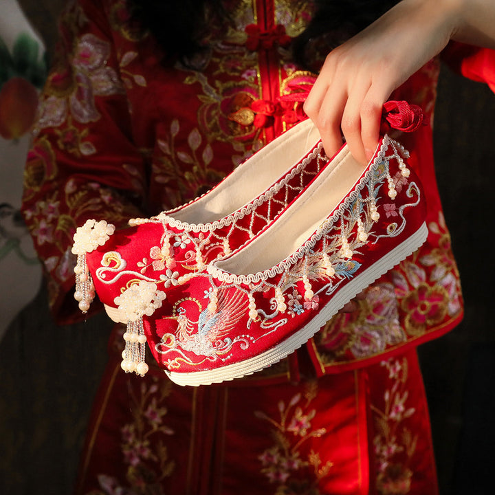 2024 Spring New Beaded Xiuhe Wedding Shoes – Tassel Embroidered Ancient Style Hanfu Bridal Shoes