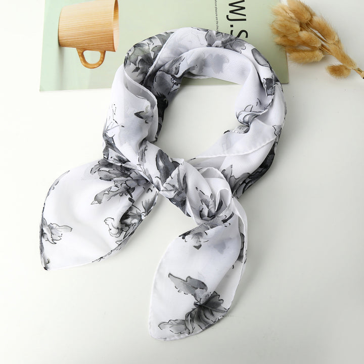 Pañuelo cuadrado pequeño estilo chino: versátil pañuelo de seda estampado para mujer, pañuelo para la cabeza, elegante pañuelo para el cuello, venta directa al por mayor.