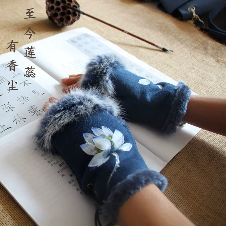 Guantes de piel de conejo Qianqian Chenxiang pintados a mano, cálidos, de medio dedo, exquisitos guantes de invierno de estilo chino para mujer, regalo de Año Nuevo.