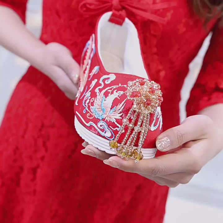 2024 Spring New Beaded Xiuhe Wedding Shoes – Tassel Embroidered Ancient Style Hanfu Bridal Shoes