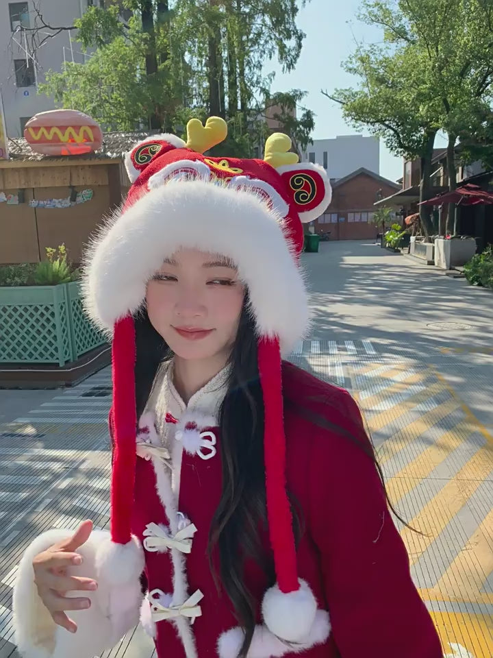 Sombrero rojo de tendencia nacional de otoño e invierno: bonito gorro unisex de felpa con protección para las orejas, diseño de cabeza de dragón y león, cálido y moldeable.