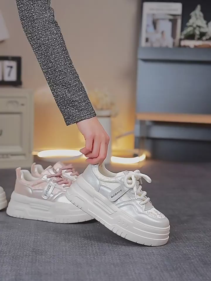 2024 Spring New Chinese-Style Women's Shoes: Embroidered Platform Sneakers with Casual Elevated Sole