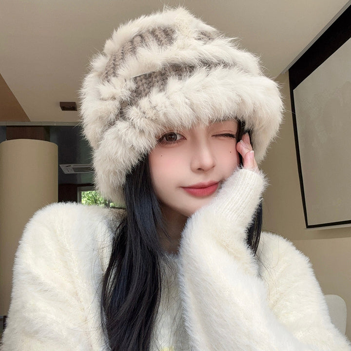Gorro de pescador de punto de piel de conejo para mujer: protección auditiva para otoño e invierno, hilo de punto cálido, gorro de felpa con cabeza de león de tendencia nacional.