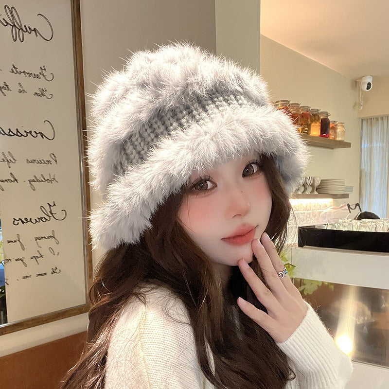Gorro de pescador de punto de piel de conejo para mujer: protección auditiva para otoño e invierno, hilo de punto cálido, gorro de felpa con cabeza de león de tendencia nacional.