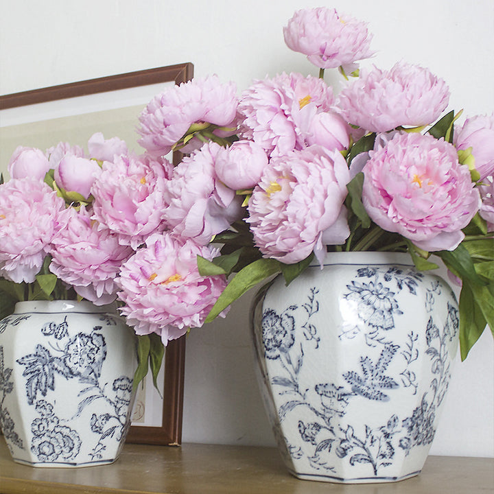 Jingdezhen ceramic vase, blue and white porcelain, Chinese peony, vintage porcelain, antique peony flower ware, living room flower arrangement ornaments