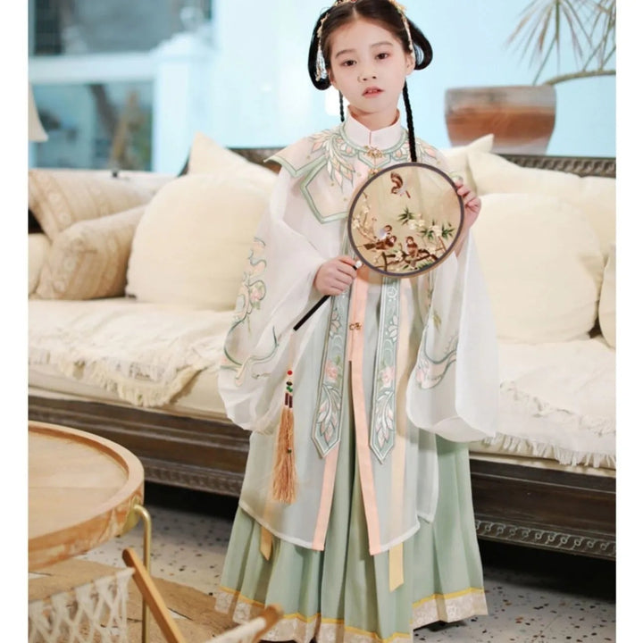 New spring and summer improved Hanfu girls' clothing Ming Dynasty ancient style suit Chinese style children's Hanfu long sleeve cloud shoulder